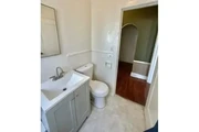 $1395 : SINGLE TIPO ESTUDIO thumbnail
