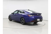 $19998 : Hyundai ELANTRA 2022 N Line thumbnail