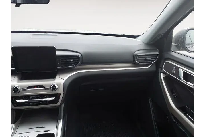 $32988 : Ford Explorer 2023 AWD XLT 4 image 10