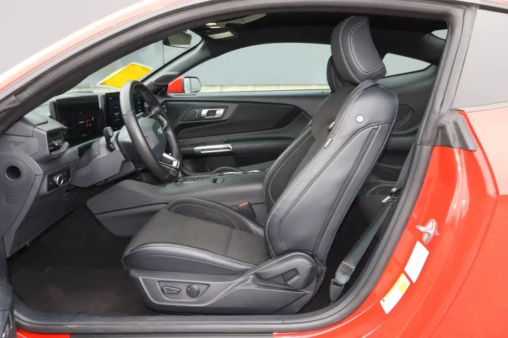 $26988 : 2024 Mustang EcoBoost Fastback image 7