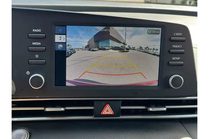 $21423 : Hyundai ELANTRA Hybrid 2025 image 10