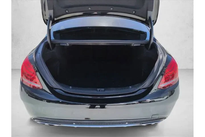$21585 : Mercedes-Benz C-Class 2016 A image 6