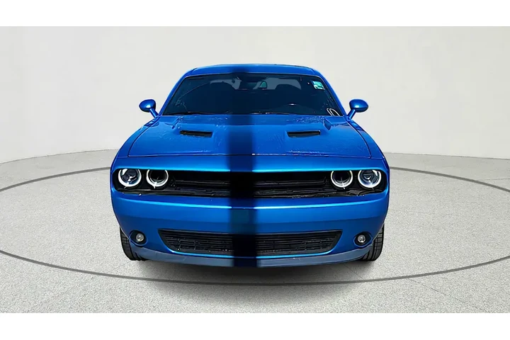 $22404 : Dodge Challenger 2023 SXT 2d image 2