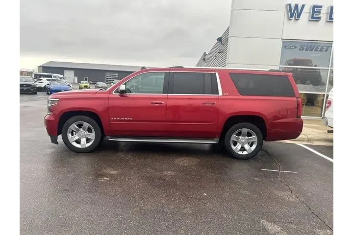 $17990 : Chevrolet Suburban 2015 4x4 image 8