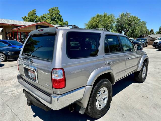 $19950 : 2002 4Runner SR5 image 10