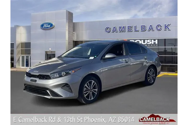 $16441 : Kia Forte 2023 LXS 4dr Sedan image 1