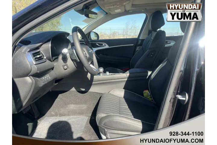 $39999 : Genesis G70 2026 2.5T Presti image 5