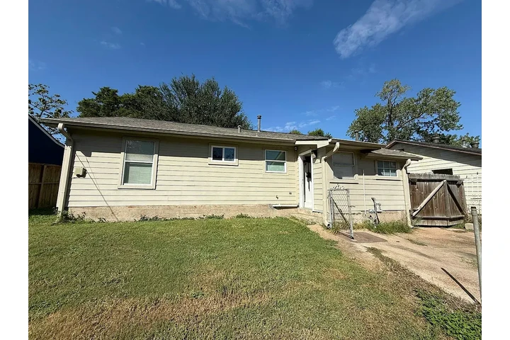 $800 : Hogar especial para la familia image 5