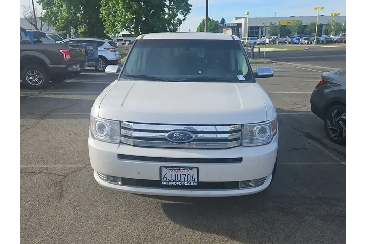 $7500 : Ford Flex 2009 Limited Cross image 4