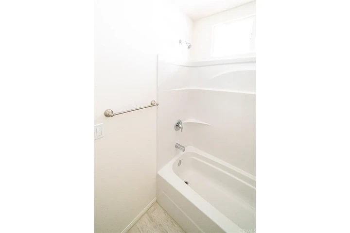 $1800 : RENTO DEPA, MORONGO VALLEY CA image 8