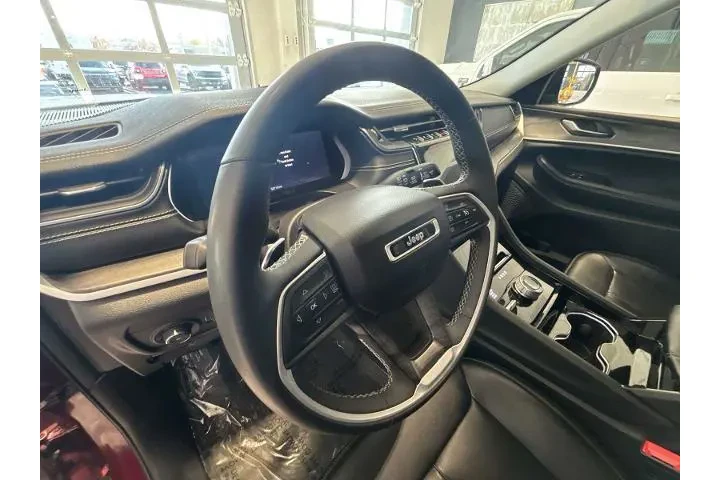 $29994 : Jeep Grand Cherokee 2023 4x4 image 9