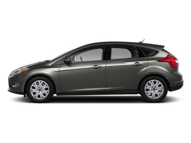 2013 Focus SE image 4