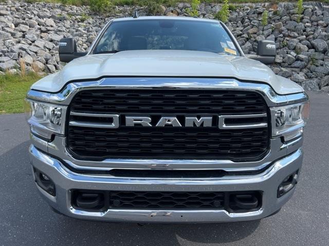 $59998 : PRE-OWNED 2023 RAM 2500 BIG H image 2