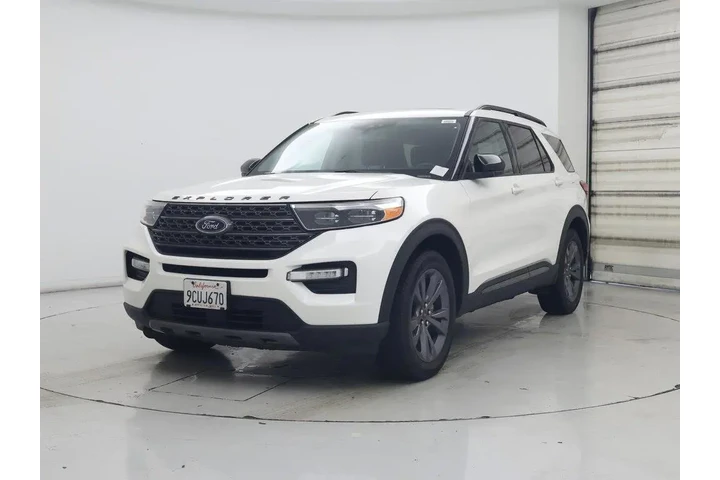 $26998 : Ford Explorer 2022 AWD XLT 4 image 4