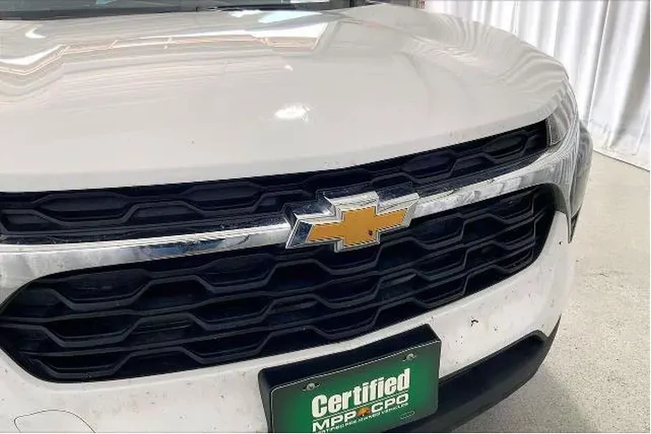 $19741 : Chevrolet Trax 2025 LS 4dr C image 7