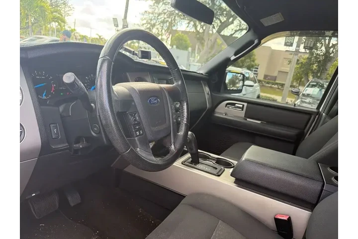 $14997 : Ford Expedition 2017 4x4 XLT image 9