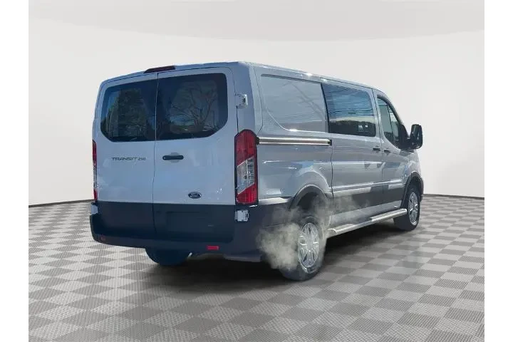 $30884 : Ford Transit 2024 250 3dr SW image 7