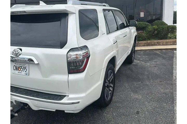 $28662 : Toyota 4Runner 2018 4x4 SR5 image 5