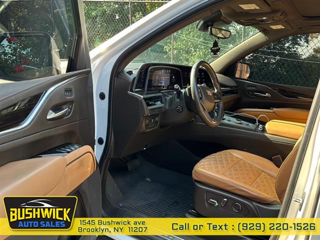 $64995 : Used 2021 Escalade 4WD 4dr Pr image 6