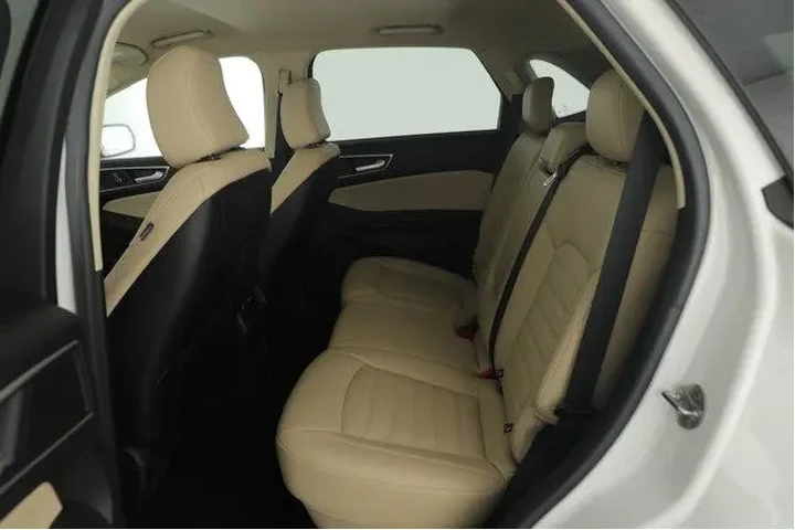 $21994 : Ford Edge 2021 SEL 4dr Cross image 10