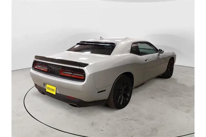 $25988 : Dodge Challenger 2022 SXT 2d image 5