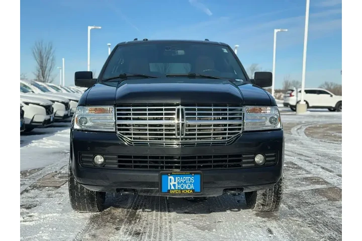 $8888 : Lincoln Navigator L 2012 4x4 image 2