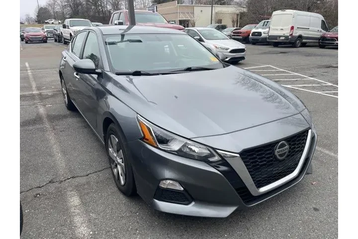 $14988 : Nissan Altima 2020 2.5 S 4dr image 3