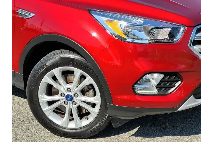 $12600 : Ford Escape 2019 SE 4dr SUV image 9