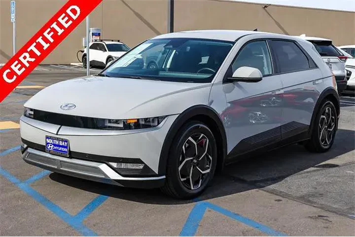 $23895 : Hyundai IONIQ 5 2024 SEL 4dr image 3