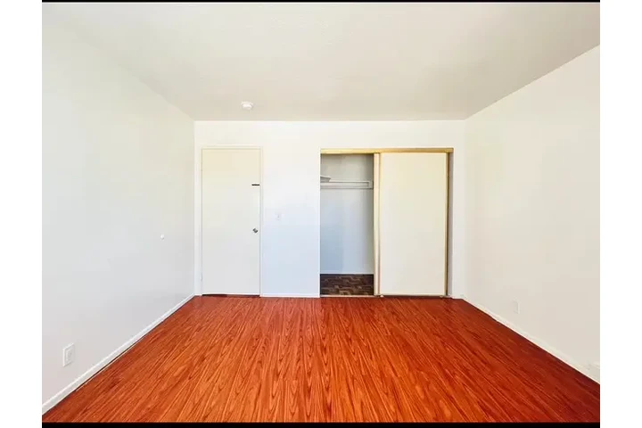 $2195 : 2 recamaras en Gardena listo! image 7
