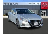 Nissan Altima 2021 2.5 SV 4d en Long Island