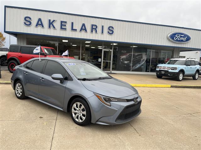 $24850 : 2021 Corolla LE Sedan I-4 cyl image 1