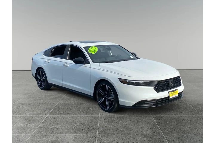 $33000 : Honda Accord Hybrid 2024 Spo image 7