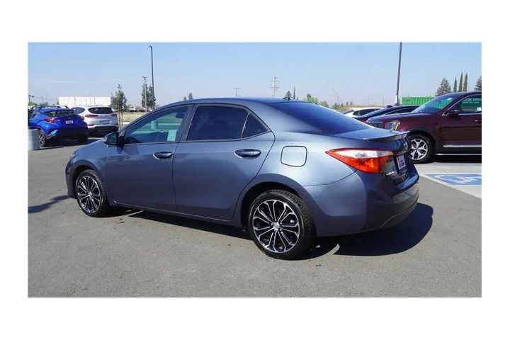 $14984 : 2014 Corolla S Premium Sedan image 8