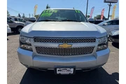 $14995 : 2013 Suburban LT thumbnail