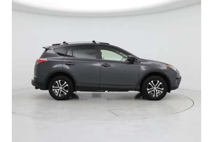 $19998 : Toyota RAV4 2017 AWD LE 4dr image 7