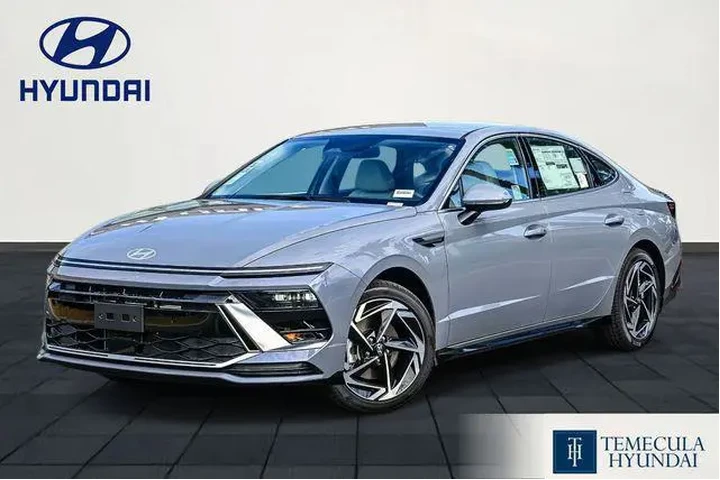 $27500 : Hyundai SONATA 2026 SEL Spor image 1