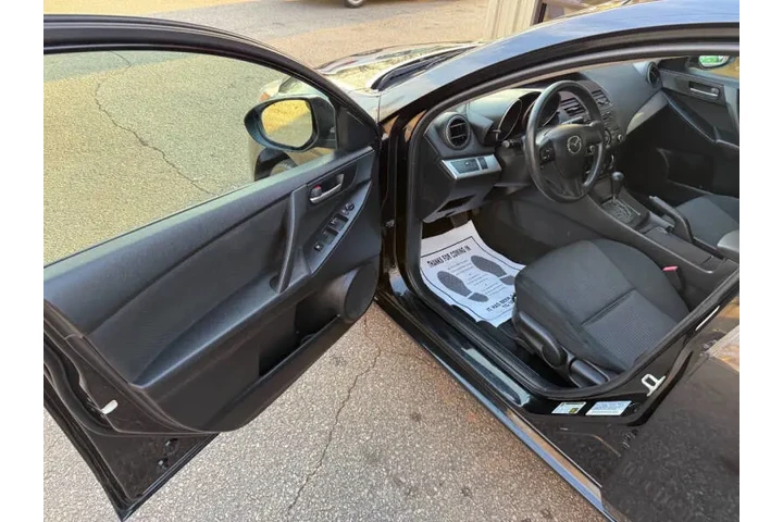 $5999 : 2013 MAZDA3 i SV image 10