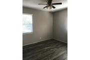 $800 : Beautiful Home...LAKEWOOD,CA thumbnail