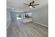 $750 : HOUSE AVAILABLE AVON PARK FL thumbnail
