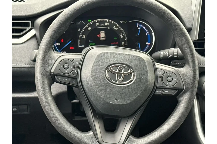 $37980 : Toyota RAV4 Hybrid 2025 AWD image 10
