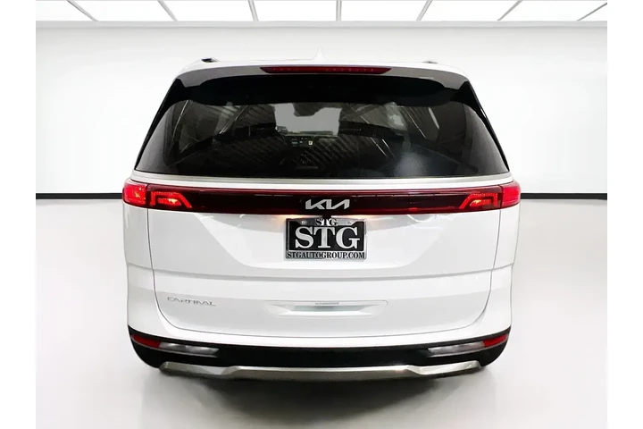 $35999 : Kia Carnival 2024 SX 4dr Min image 8