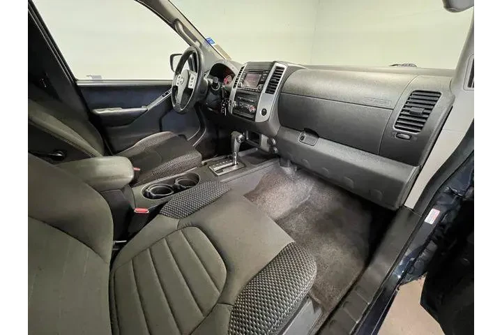 $17976 : Nissan Frontier 2015 4x2 Des image 10