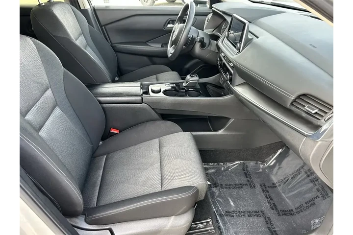 $19281 : Nissan Rogue 2024 AWD SV 4dr image 9