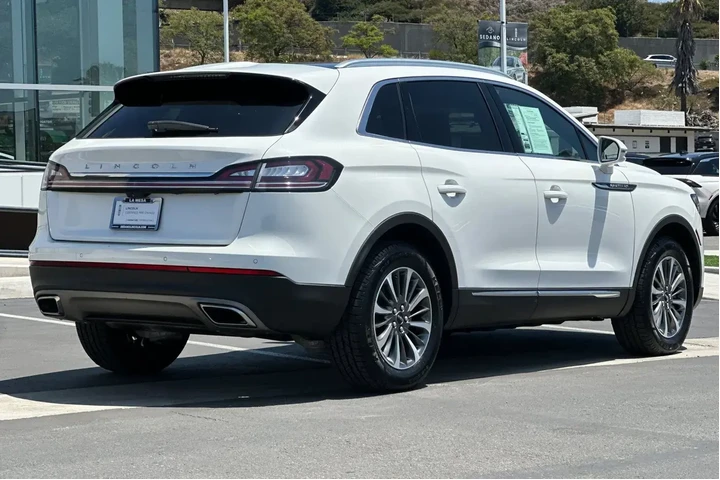 $34900 : Lincoln Nautilus 2022 Reserv image 4
