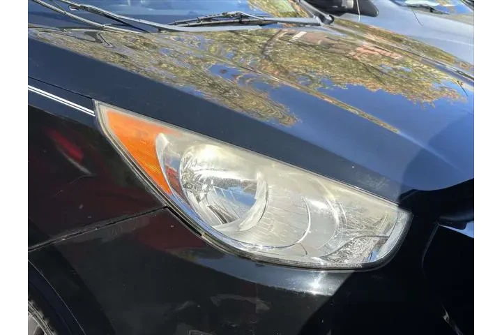 $7995 : Hyundai TUCSON 2012 AWD GLS image 5