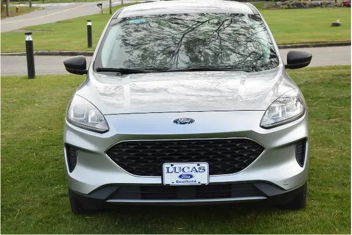 $20500 : Ford Escape Plug-In Hybrid 2 image 2