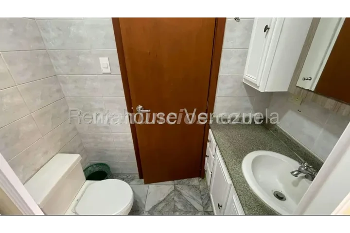 $600 : Apartamento en Valle Frío image 6