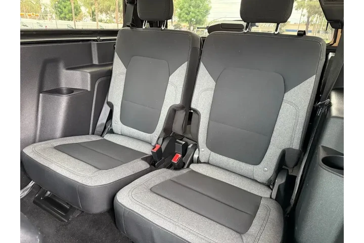 $35489 : Ford Bronco 2022 4x4 Base 2d image 9