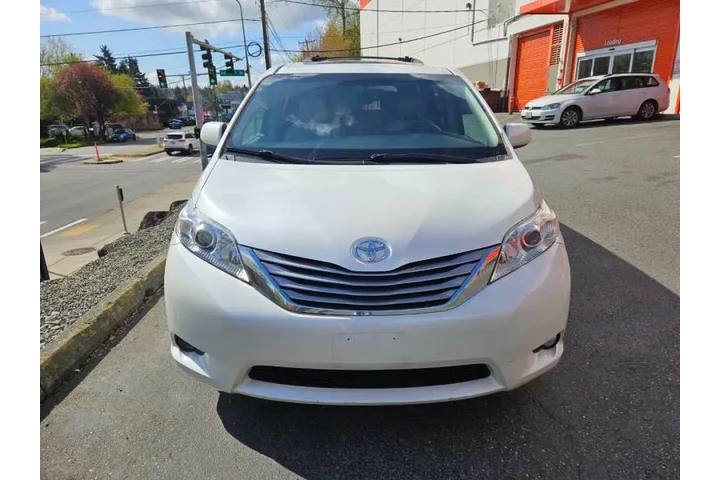 $17499 : 2015 Sienna XLE Premium 7-Pas image 10